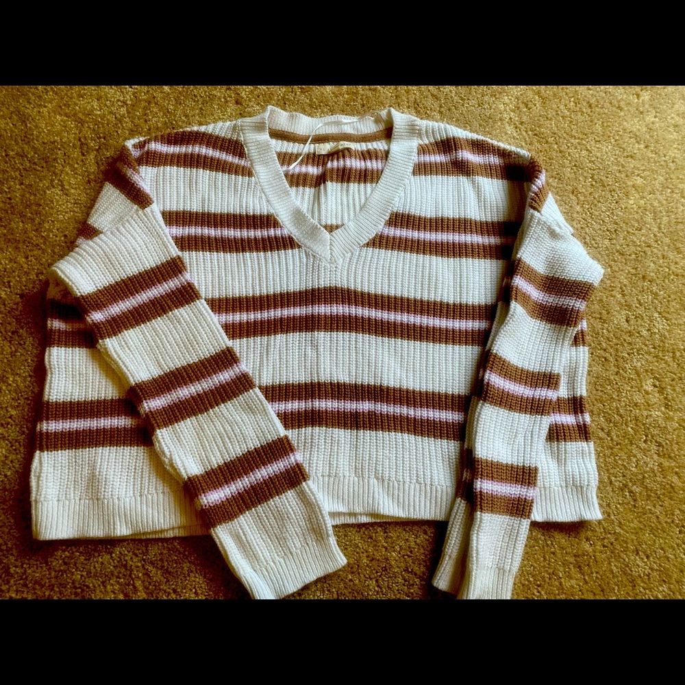 PAC Sun LA Hearts sweater
